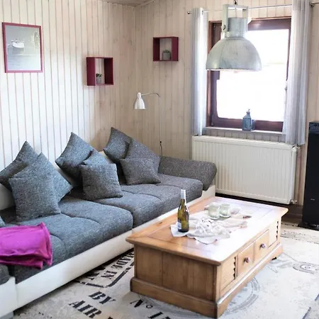 4 Personen Windrose Mit Kanu In Ferienhaus